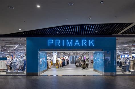 primark romania.